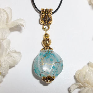 Turquoise Blue & Gold Necklace Adjustable NWT 4805